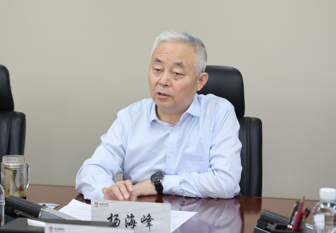 中國鋼鐵工業(yè)協(xié)會黨委副書記、副會長兼秘書長姜維來陜鋼集團(tuán)座談交流