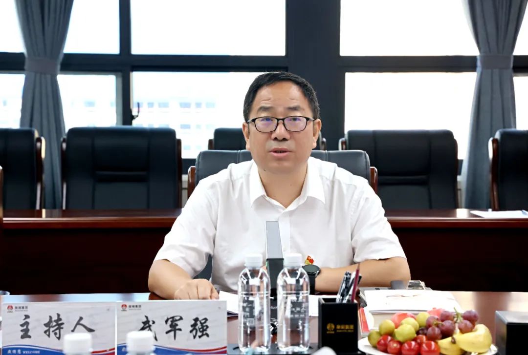 瀛�(xu茅)缈�(x铆)鍜屽偝鎵垮ソ浜烘皯杌嶉殜鐨勫劒(y艒u)鑹綔棰�(f膿ng) 閸ヨ€屼笉鑸嶆妸闄滈嫾浜嬫キ(y猫)涓嶆柗鎺ㄥ悜鍓嶉€测€斺€旈櫆閶奸泦鍦樺彫闁嬪京(f霉)杞�(zhu菐n)杌嶄汉鍙婅粛灞骇璜囨渻